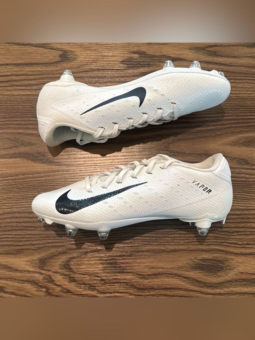Size 9 Nike Vapor Untouchable Speed 3 Detachable Football Cleats AO3035-101 NEW